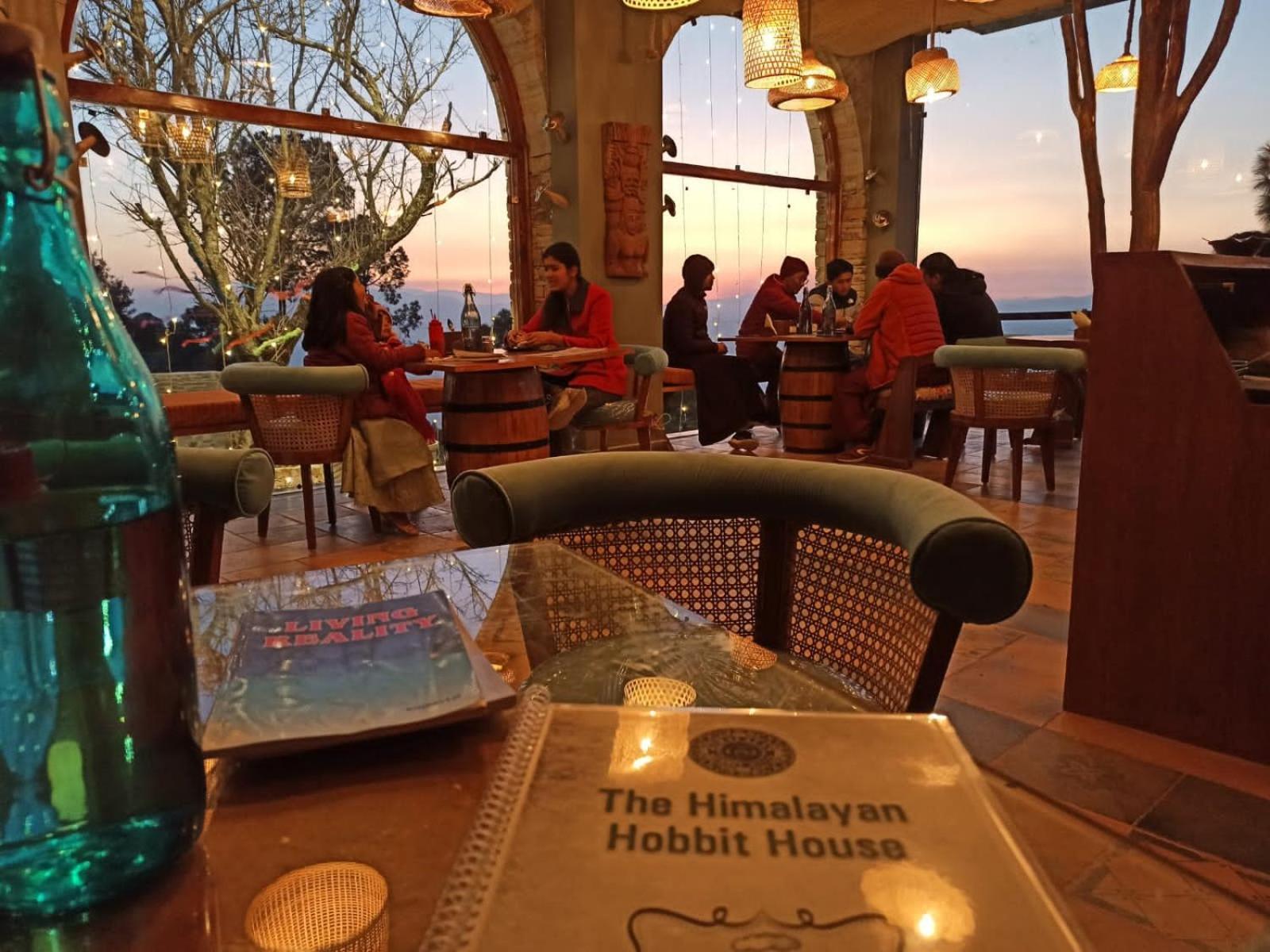 Himalayan Hobbit House Hotel Almora Bagian luar foto