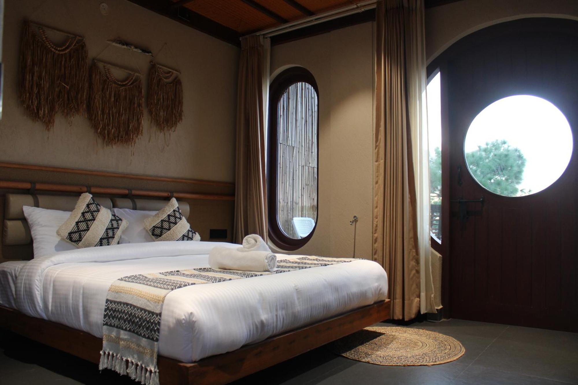 Himalayan Hobbit House Hotel Almora Bagian luar foto
